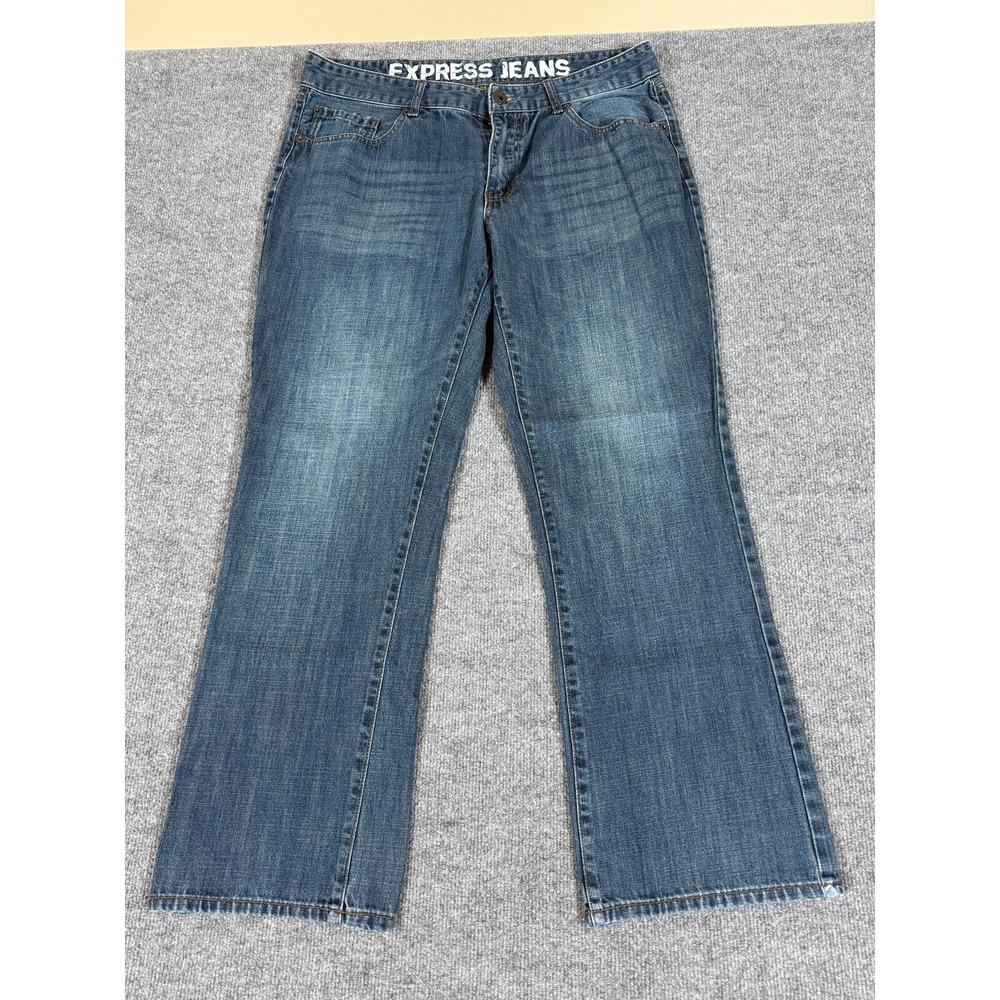 Express Jeans Mens 38x32 Blue Medium Wash Low Rise Bootcut Denim Western VTG 90s